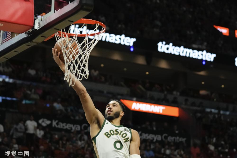 老将往往依 老将往往依